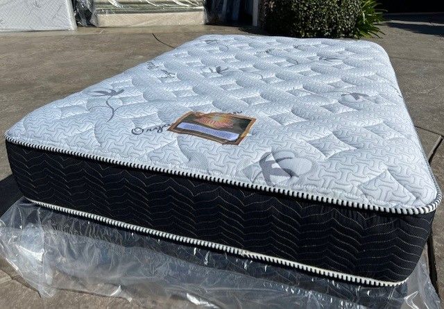 Full Supreme Plush!!