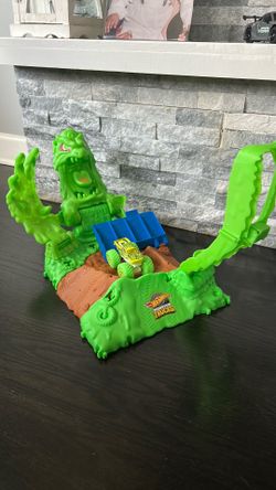 Monster truck track