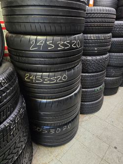 SIZE 245/35/20 & 305/30/20 MICHELIN IN GREAT CONDITION