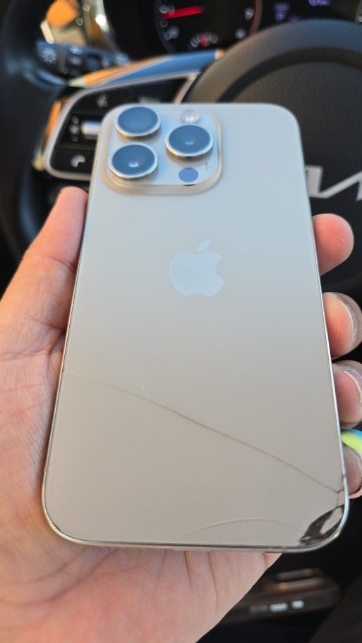 Iphone 15 PRO ~ T Mobile