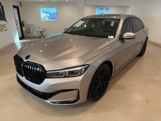2022 BMW 750