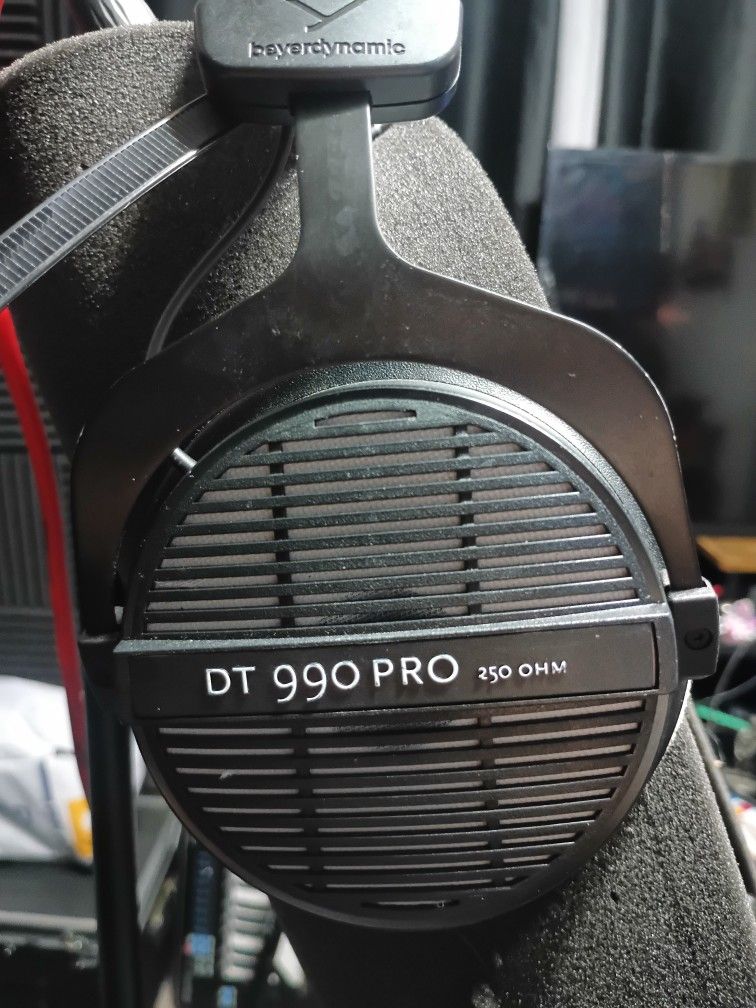 BeyerDynamics Dt990 Pro 250 Ohm