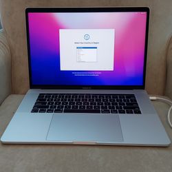 2018 15" Macbook Pro 16-500gb