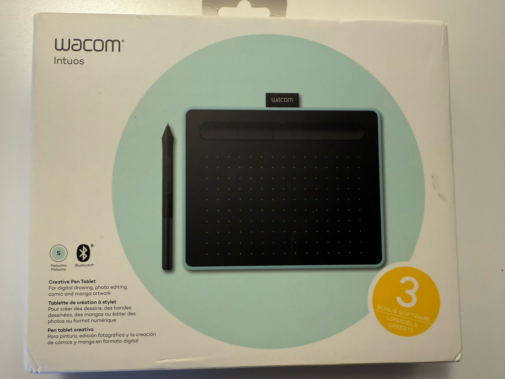 Wacom Intuos Small Bluetooth Graphics Drawing Tablet