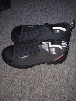 Women Palladium shoes size 5.5