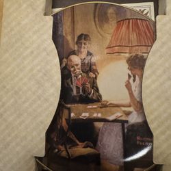 The Edwin M. Knowles China Co. "the Room That Light Made”  Collector Plate 