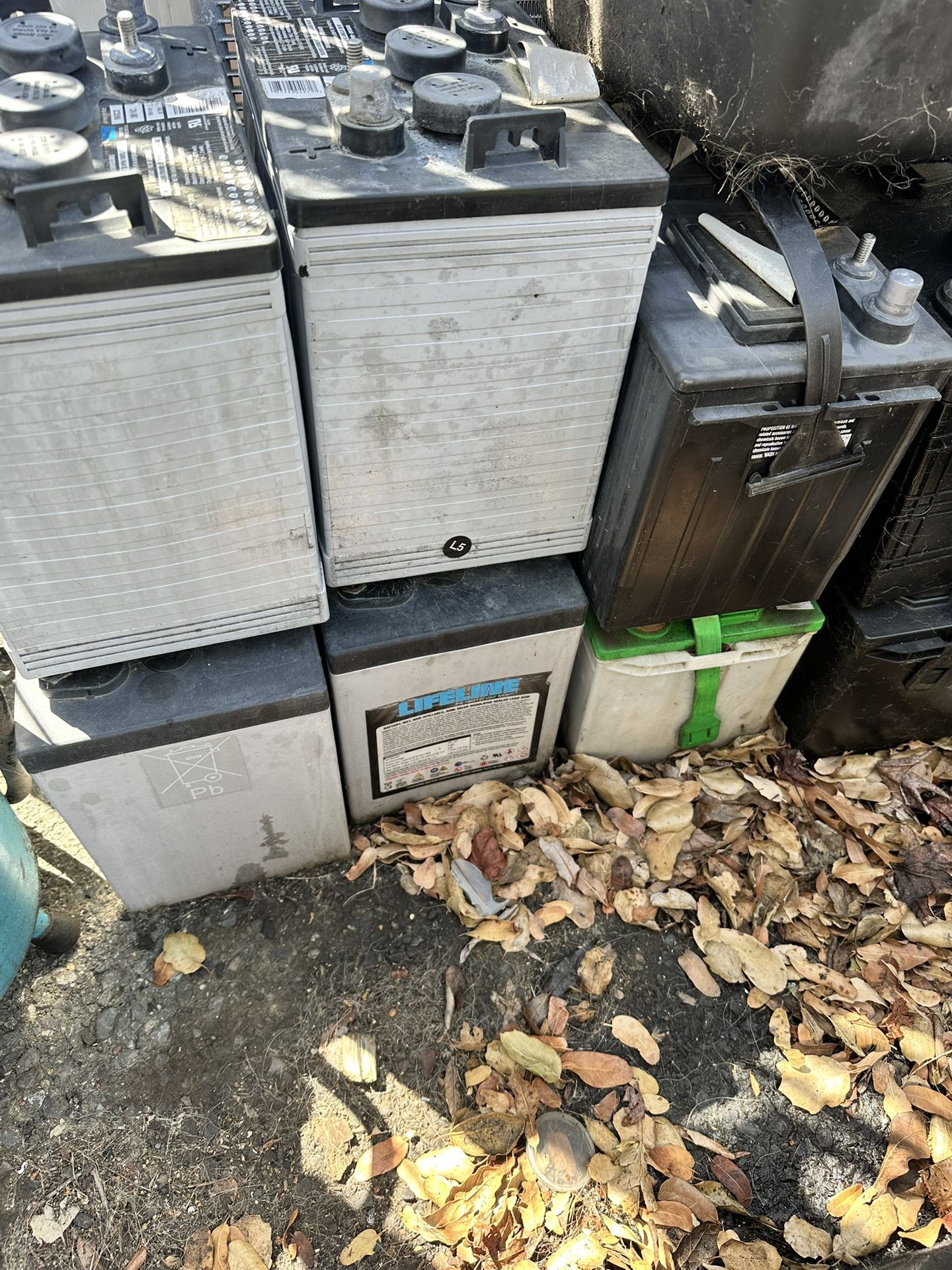 30 RV Deep Cycle / Lifeline Battery CORES