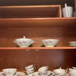 Beautiful set of Rosenthal China!