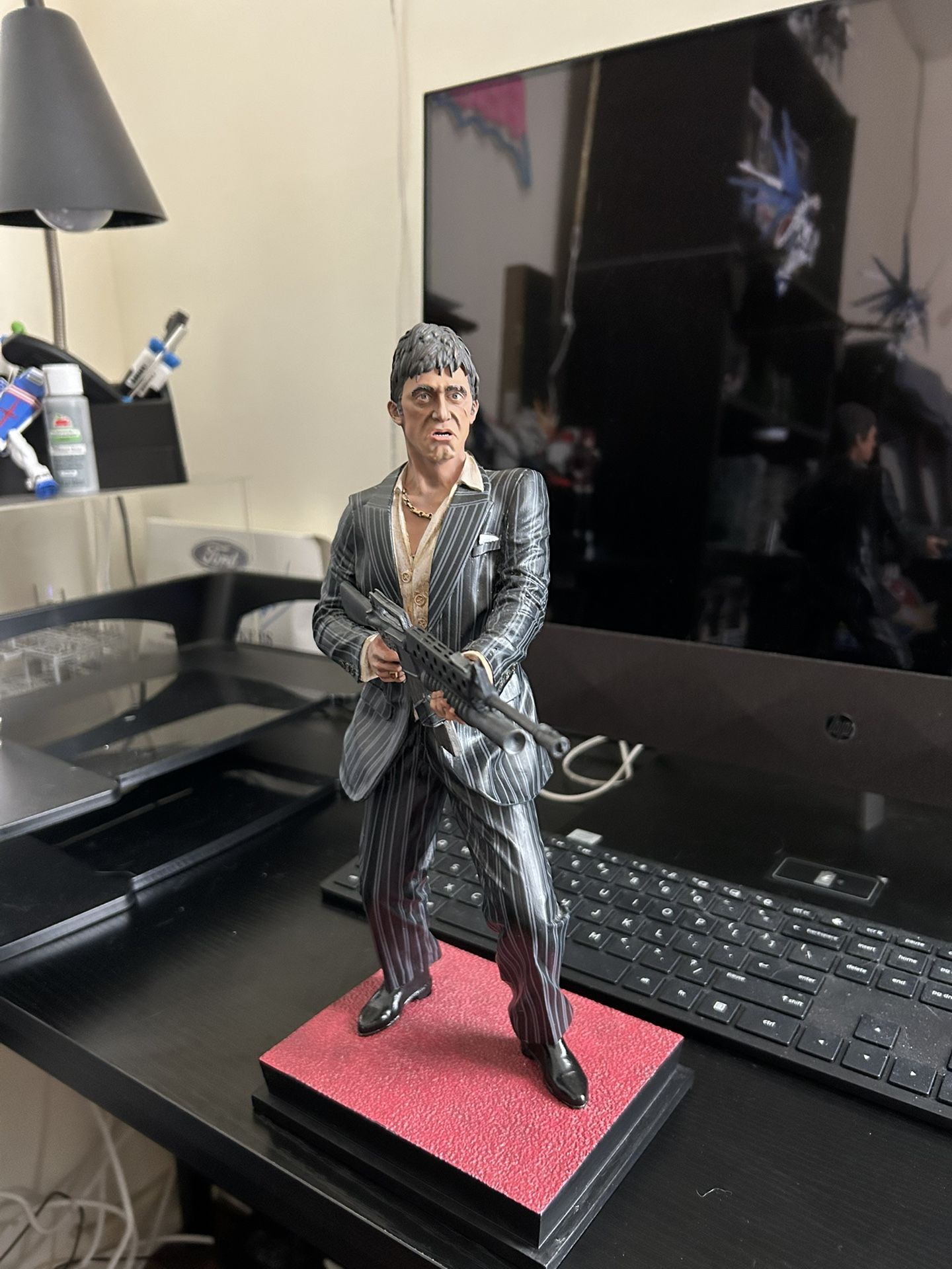 Scarface Statue