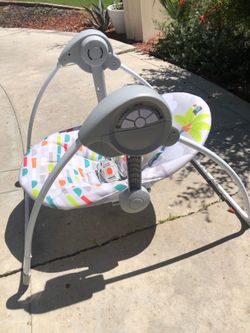 Baby swing