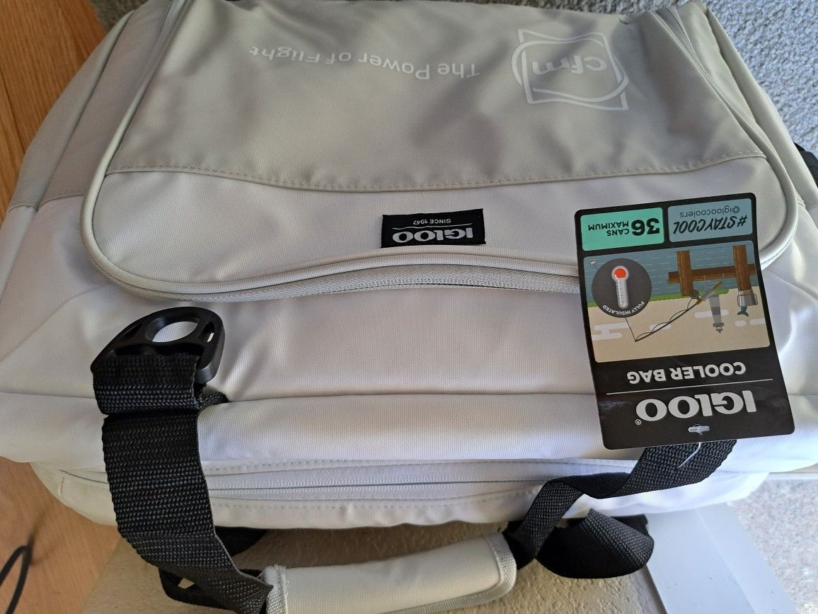 Igloo Cooler Bag New
