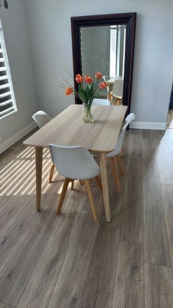 IKEA DINING TABLE