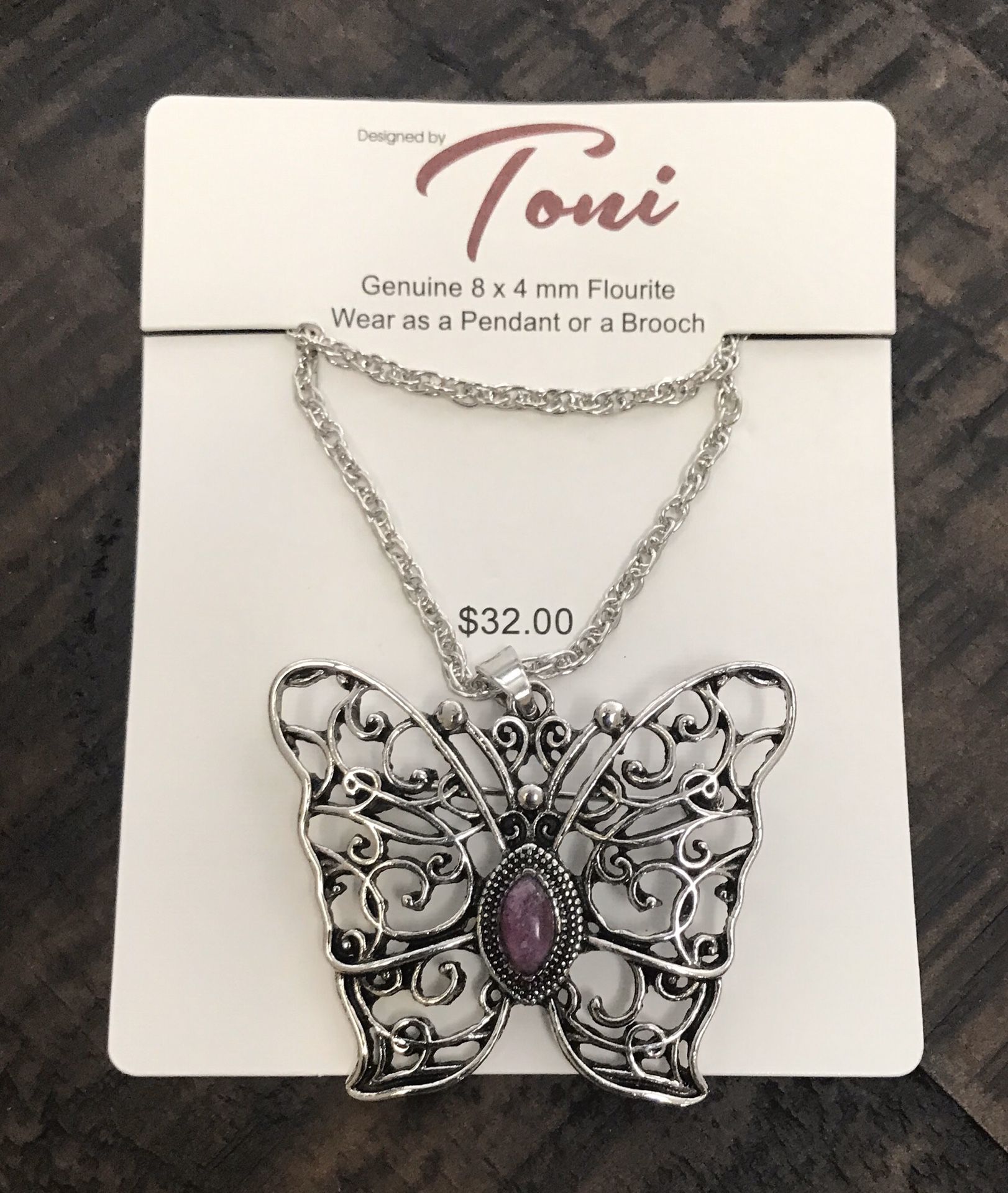 NEW Gorgeous Flourite Pendant Butterfly Necklace