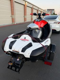 2024 Seadoo Spark Trixx 1up W/ Audio System IBR