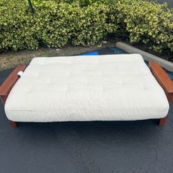 Wood Futon Sofa Couch Bed Mattress Clean Modern Contemporary 