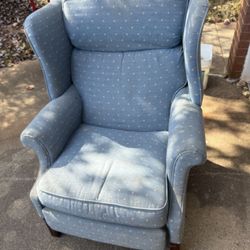 Cloth Recliner 