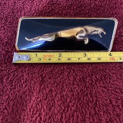 Jaguar Emblem 