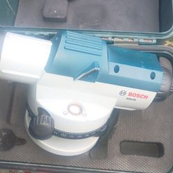 Bosch GOL 32D Optical Auto Leveler Measuring 26X Working Distance 120M