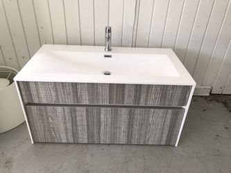 35x19 Retail $680 wall mount