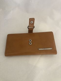 New Kenneth Cole leather wallet