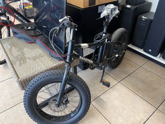 Swagtron EB-6 electric bike works great pre owned