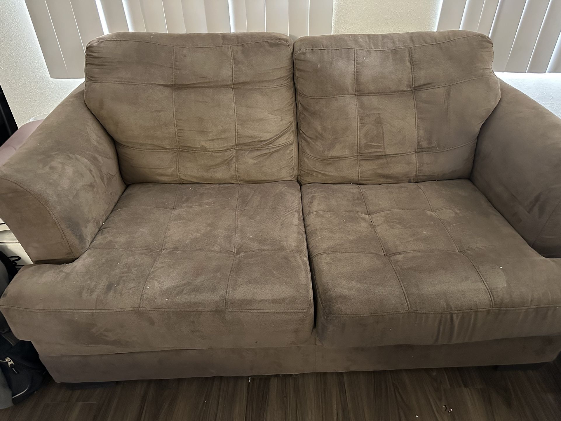 Free Sofas