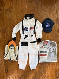 Kids Astronaut costume size 4