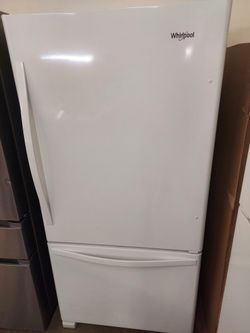 Whirlpool 22cu.ft Bottom-Freezer Refrigerator
