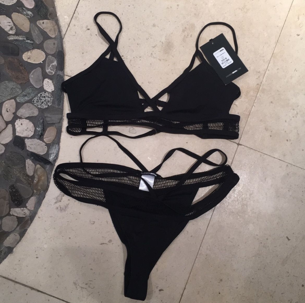 NEW Fashion Nova tan lines bikini (M)