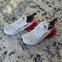 Nike Air Max 270  