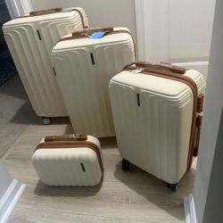4 Pc Brand New Set 