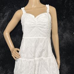 Blashe Women’s White Eyelet Dress Size Medium