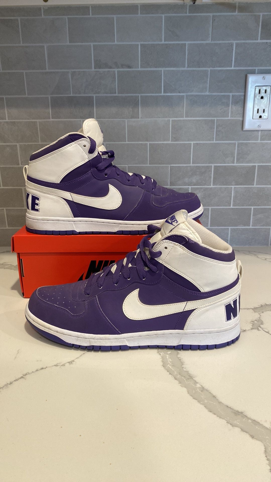 Nike Mens Dunk 336608-511 Purple White Basketball Shoes High Top Size 13 No box Pre own