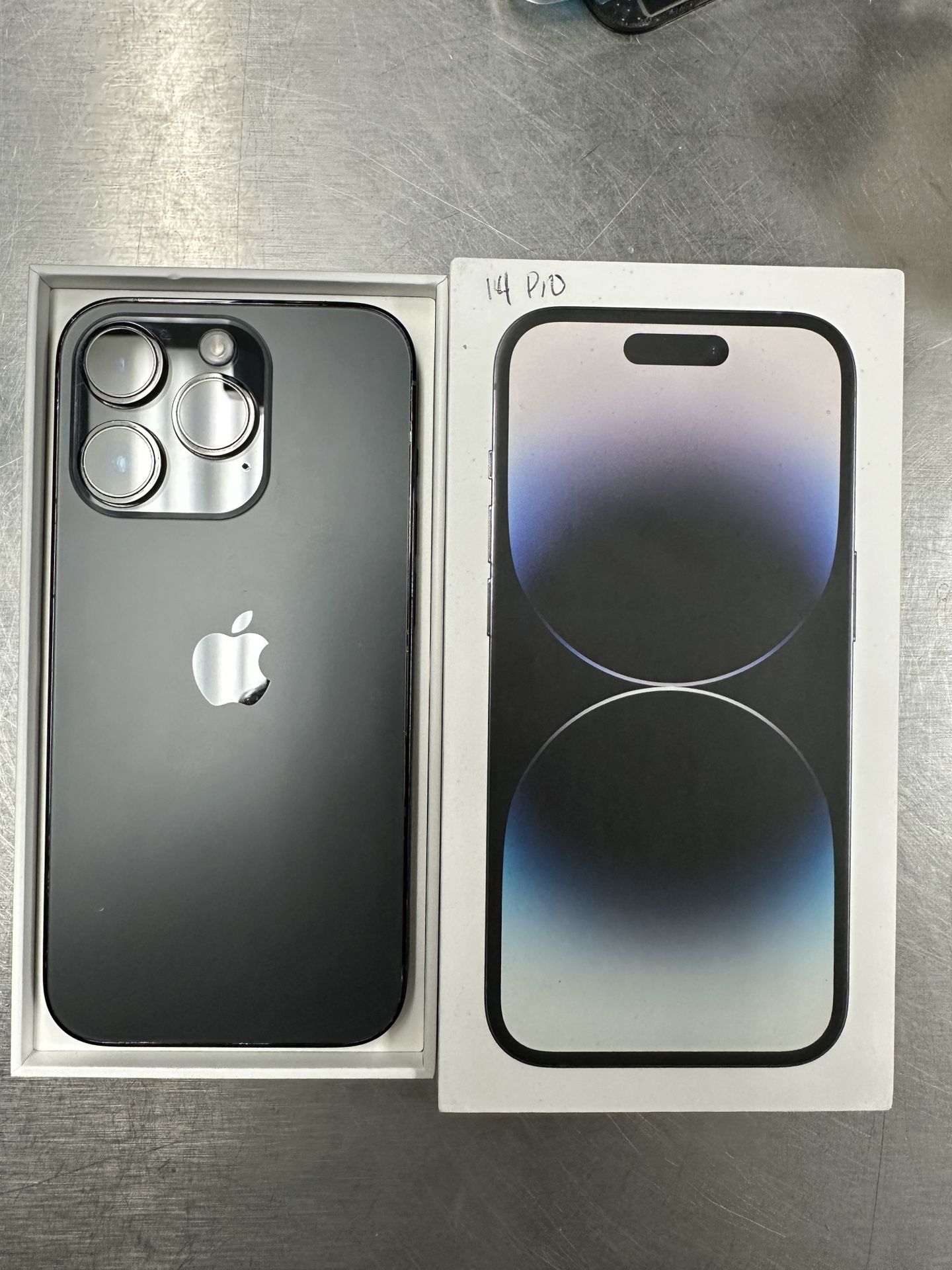 iPhone 14 Pro Unlocked