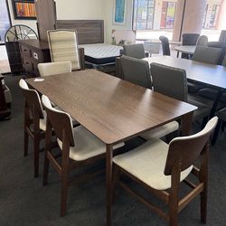 Dining table with 4 chairs and bench
