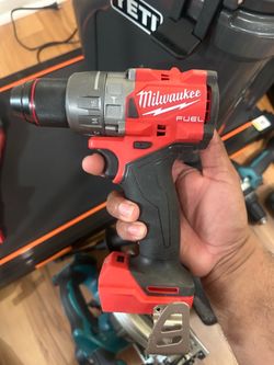 Milwaukee drill