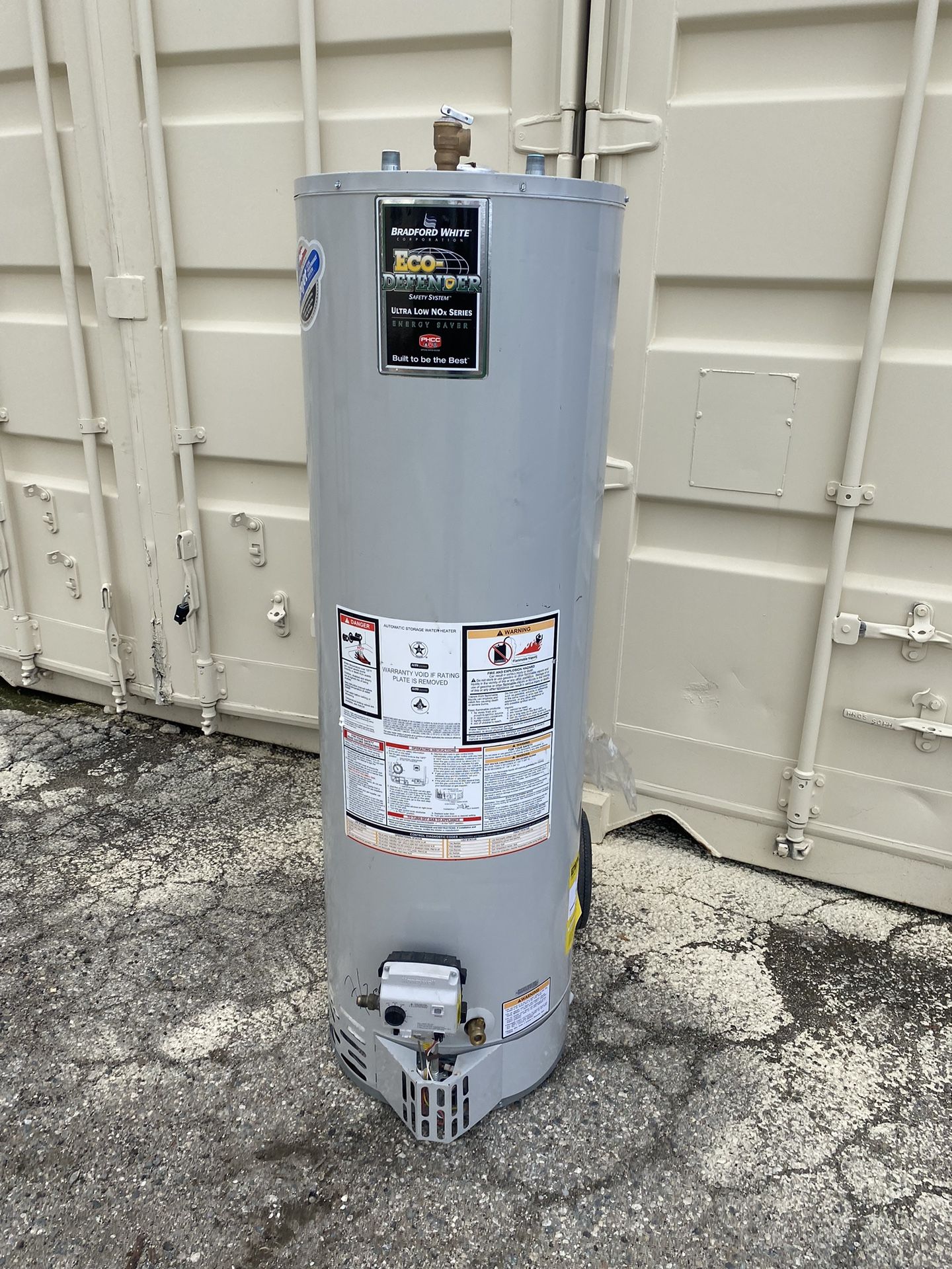 40 Gallon Water Heater