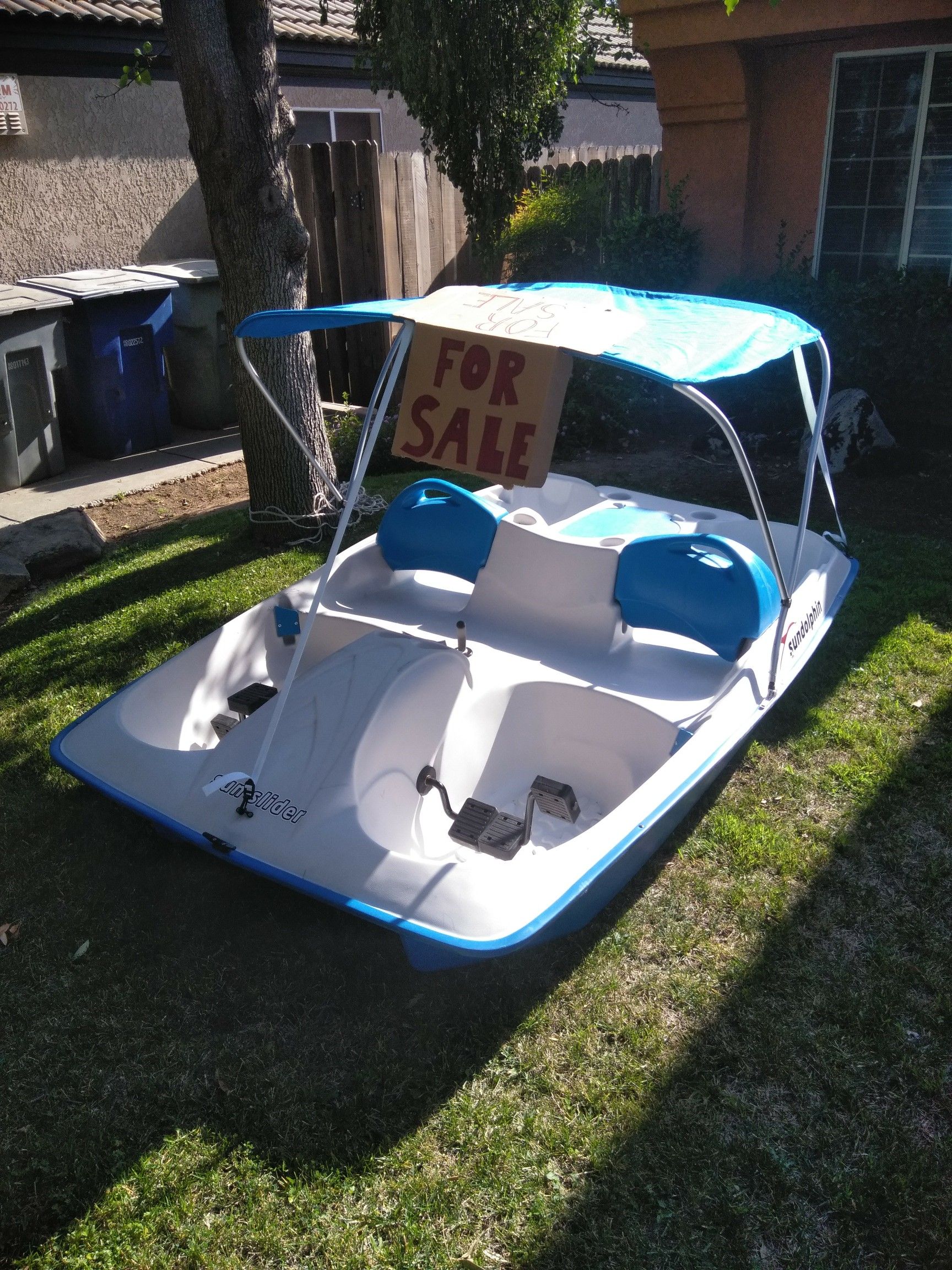 5 person pedal boat