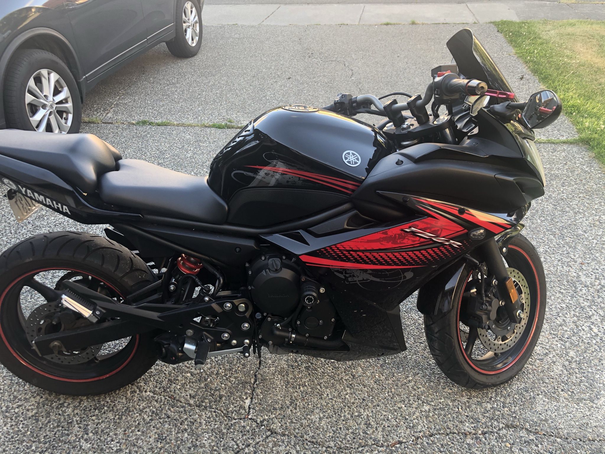 Yamaha Fz6r