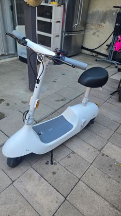 OkAI electric scooter