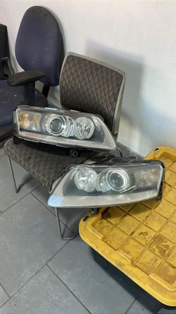 2005 - 2008 Audi A6 Quattro Headlights
