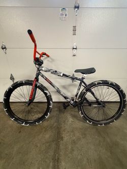 SE Bikes Custom Wheelie Bike