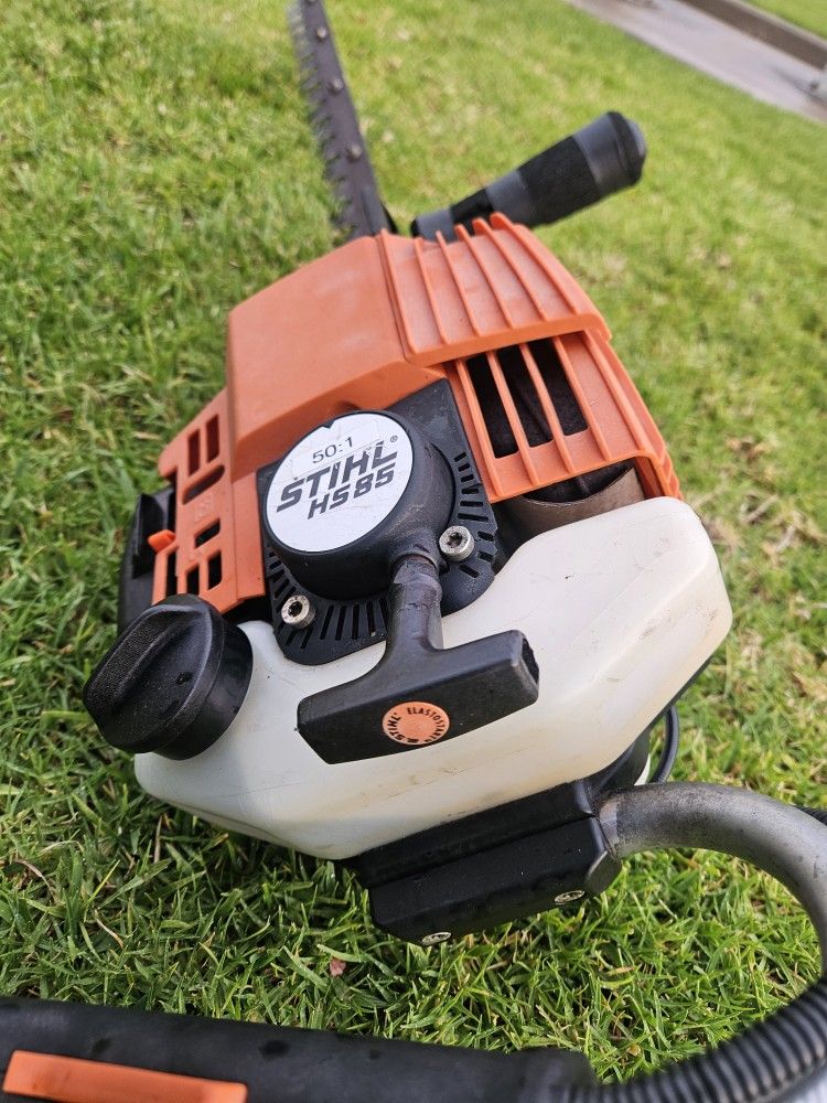 HILTI GAS COMERCIAL HEDGER TRIMMER USED GOOD CONDITIONS
