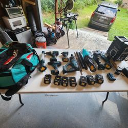 Makita Brushless EXTREME Combo Set WITH EXTRA BATTERIES. 