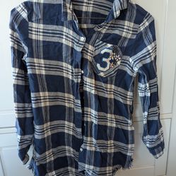 Girl shirt size 9-10