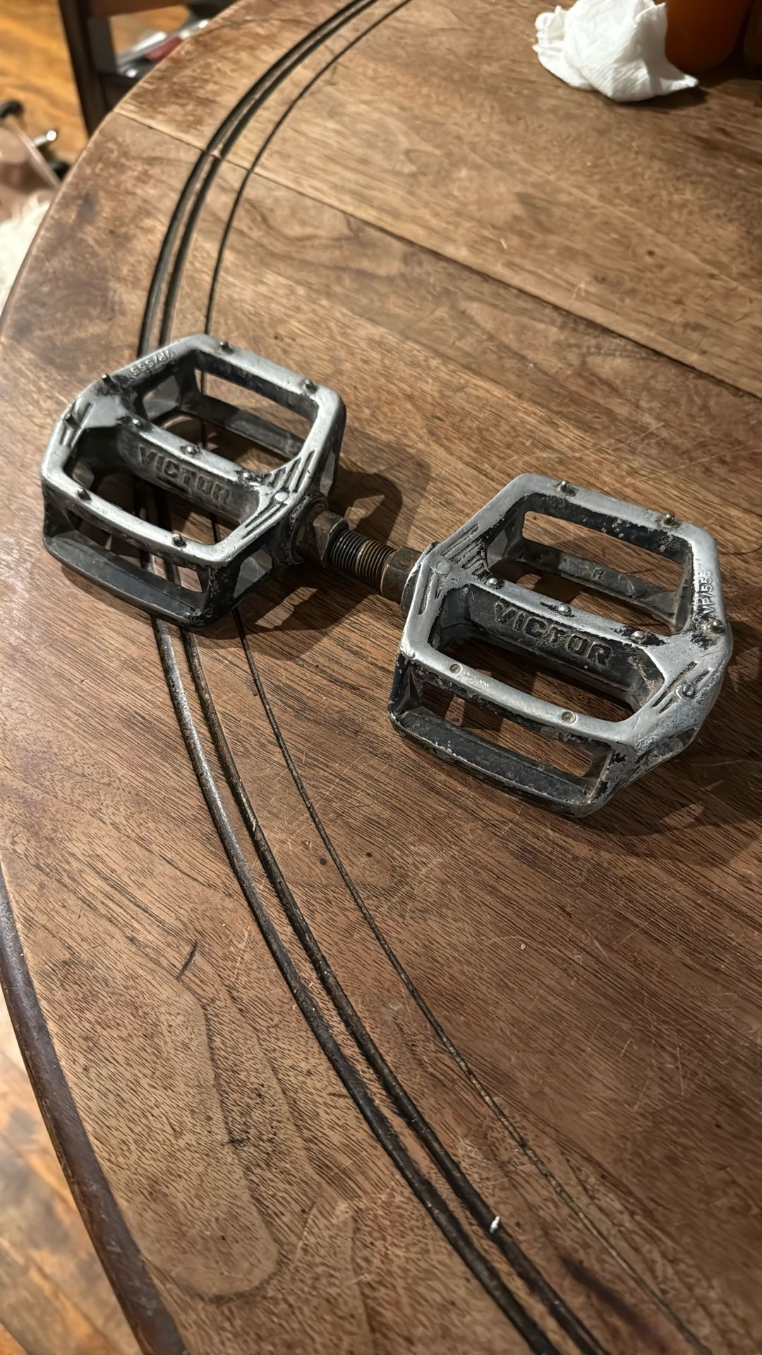 Vintage Old School Victor 9/16 Bmx Pedals $20 Obo