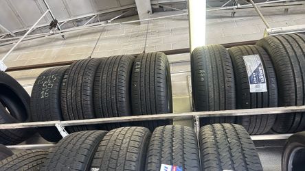 Tires set 235/60/16 almost new