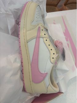 Jordan 1 retro low og so travis scott shy pink