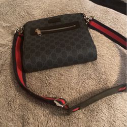 Gucci Messenger Men’s 