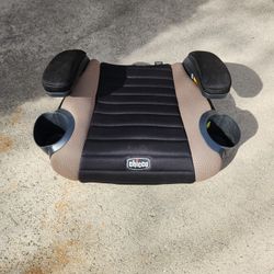 Chicco - Booster Seat 